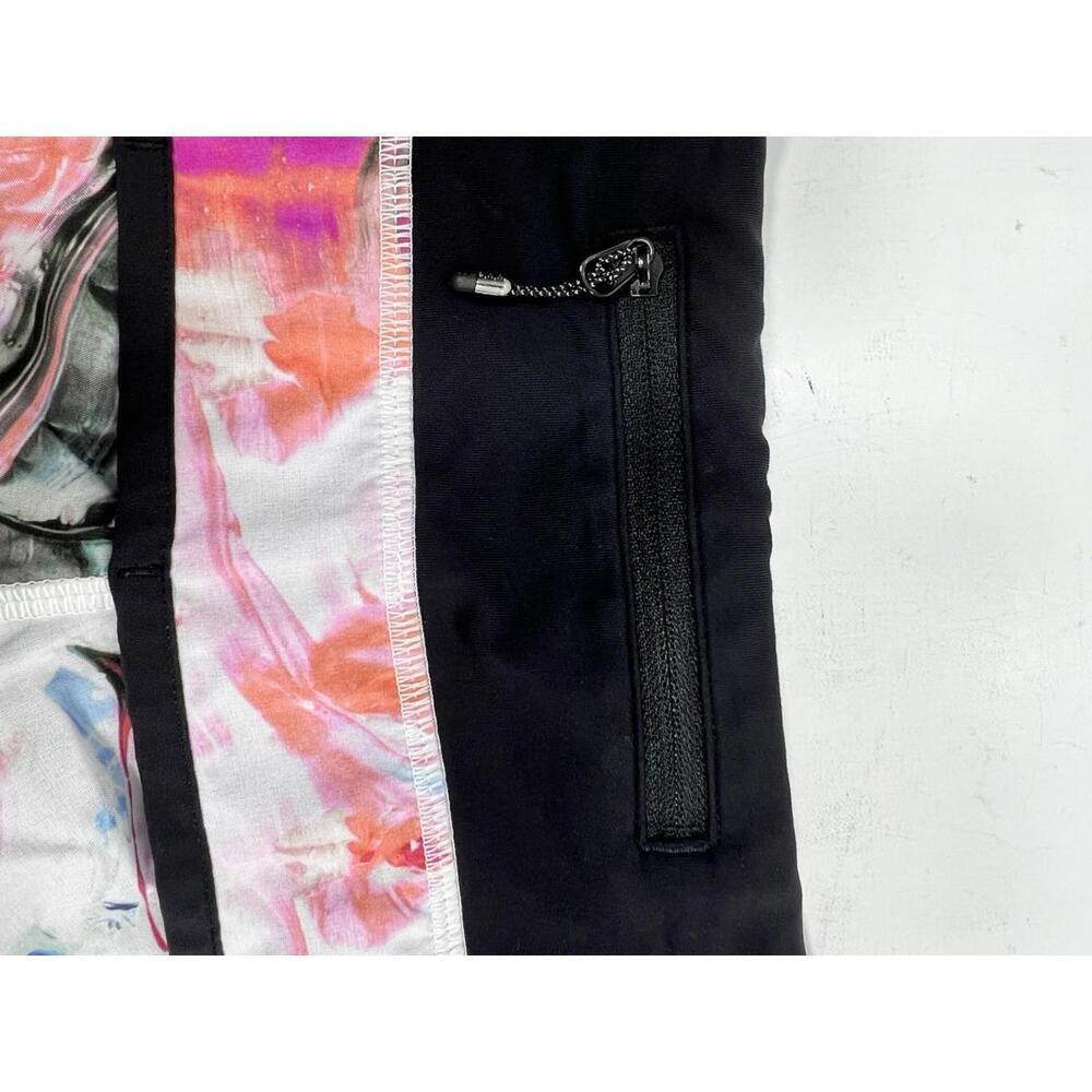 Lululemon Run Low Rise Speed Short 4 Way Stretch Pigment Wave Multi/Black Size 6 - Picture 7 of 9